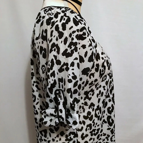 Express Black and White Leopard Print Blouse S - Picture 5 of 8